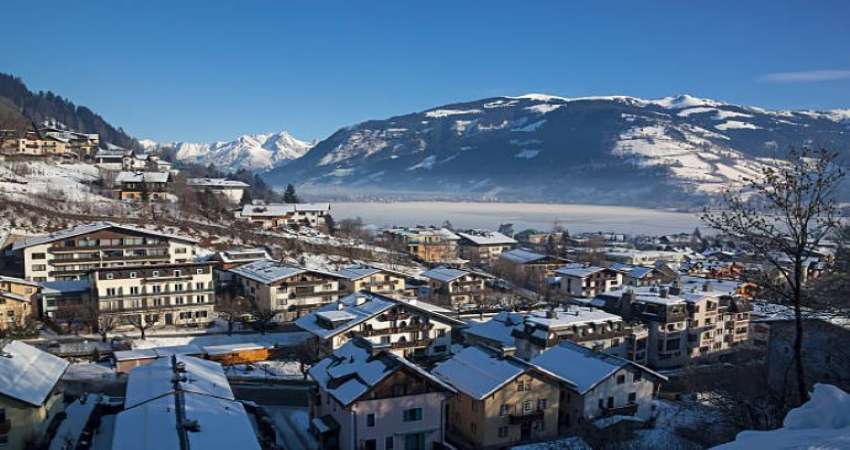 Accommodation, airport transfers, lift passes, ski rental & ski school 